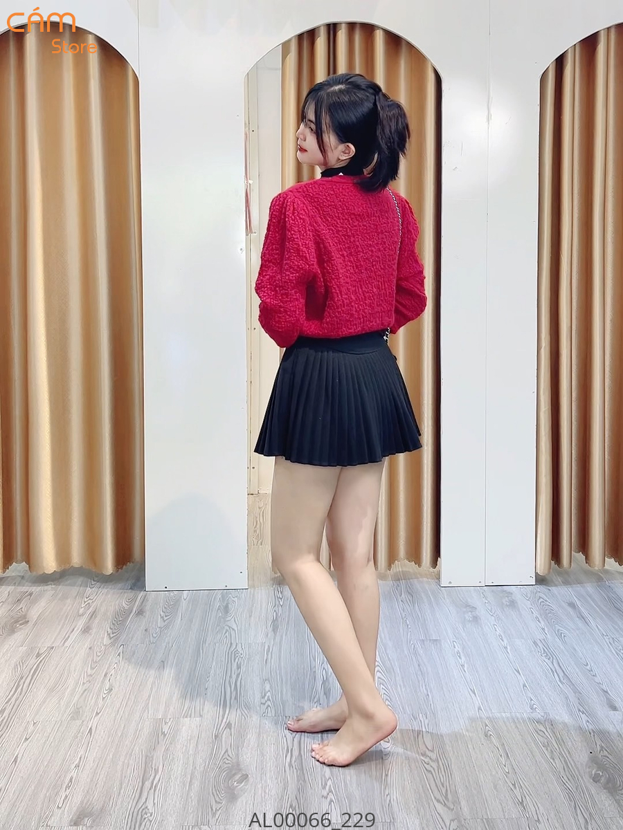 Hassy | Áo len tiểu thư cúc hoa tay bồng đính charm Chanel  | Hassy.vn - Thời trang nữ hot trend