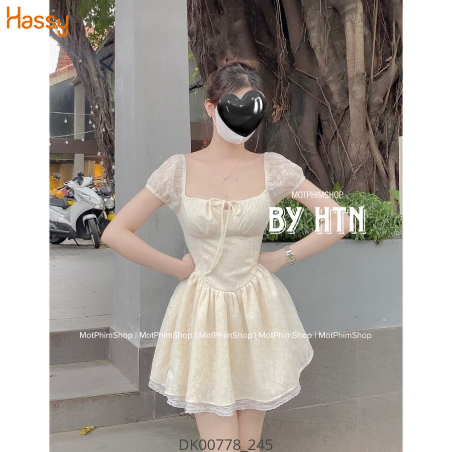 Đầm ren tay bồng xoè cổ yếm công chúa TNI