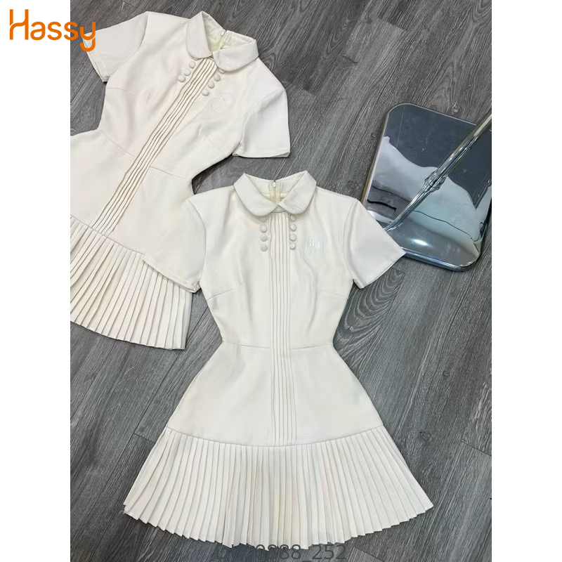 Hassy | Đầm tiểu thư tay ngắn xoè cổ bẻ thêu nơ xếp ly giữa HS | Hassy.vn - Thời trang nữ hot trend