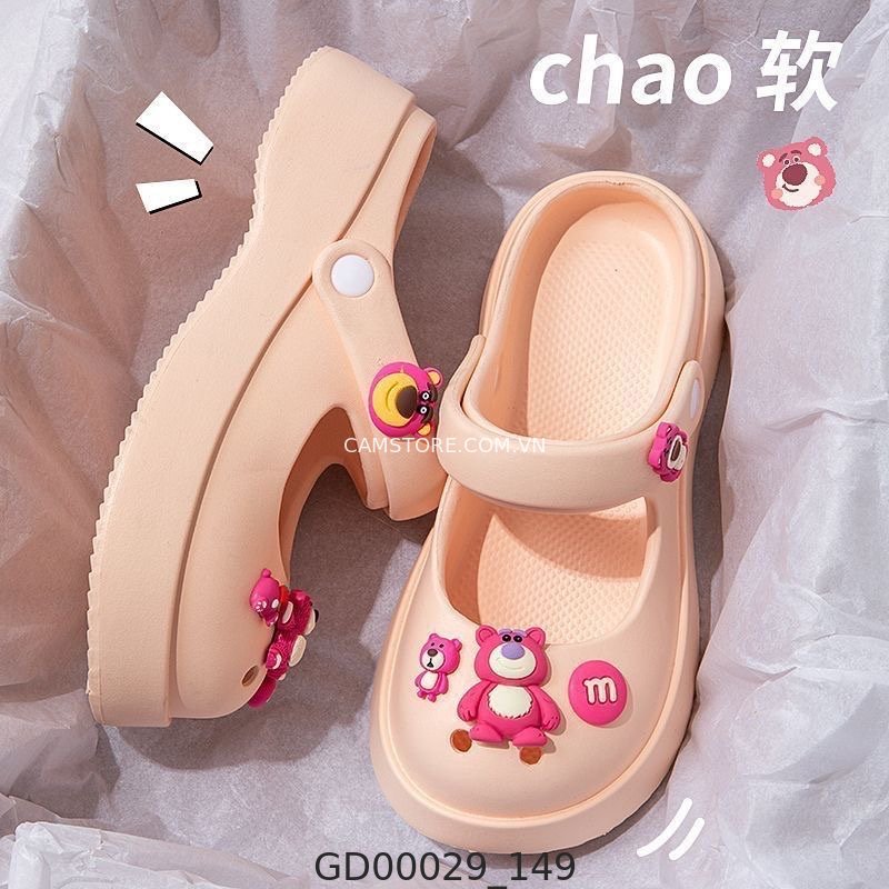 Hassy | Dép cross gắn charm gấu dâu dễ thương  | Hassy.vn - Thời trang nữ hot trend