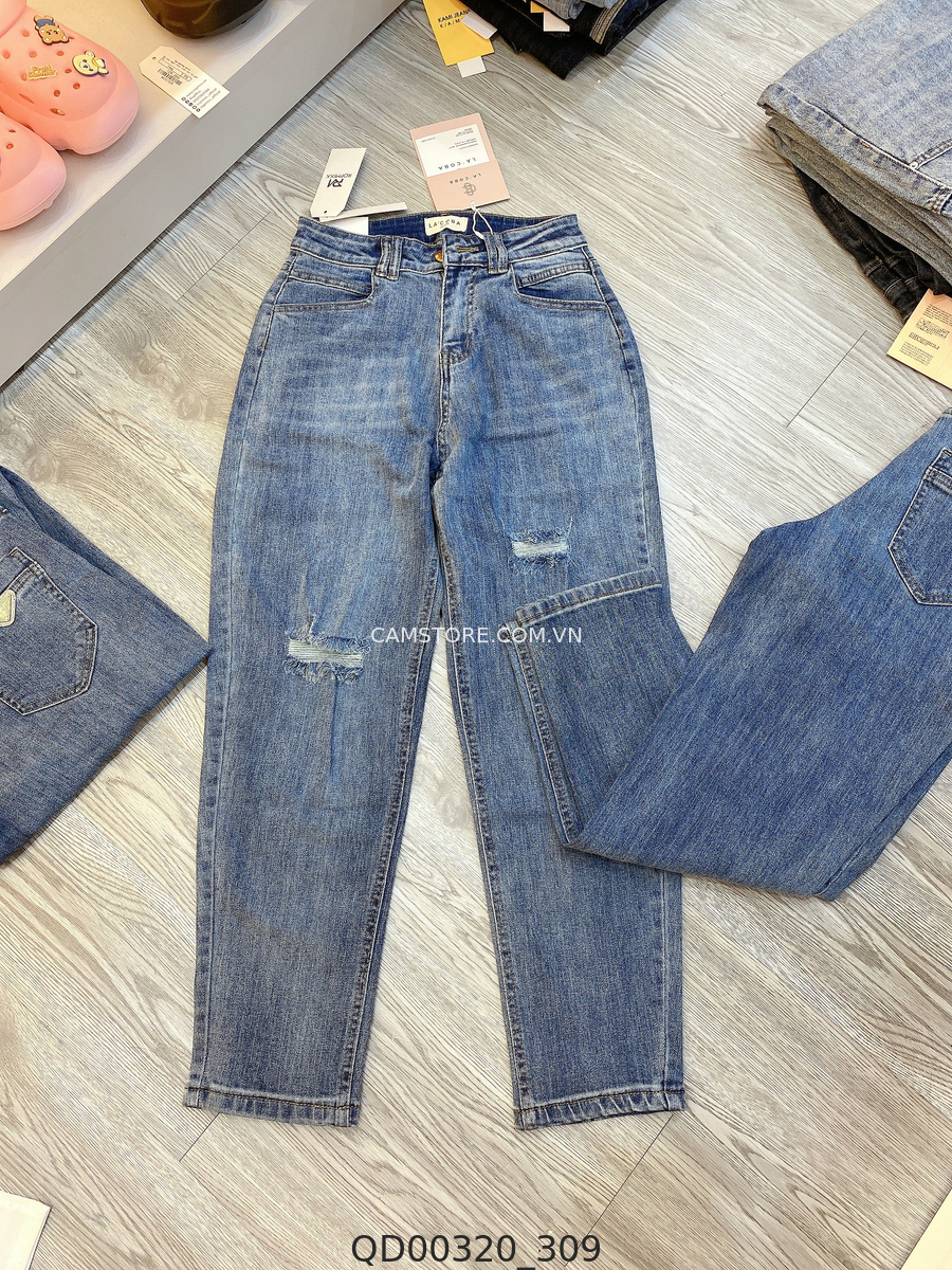 Hassy | Quần jean baggy QC tag đá Lacoba rách nhẹ AB264322  HS | Hassy.vn - Thời trang nữ hot trend