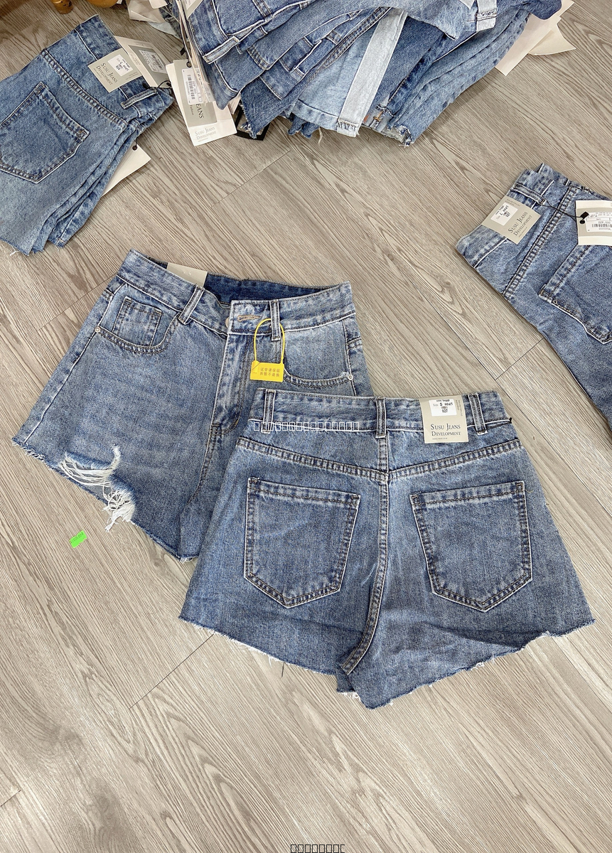 Hassy | Quần short jean QC cắt lai rách nhẹ 927 HS | Hassy.vn - Thời trang nữ hot trend