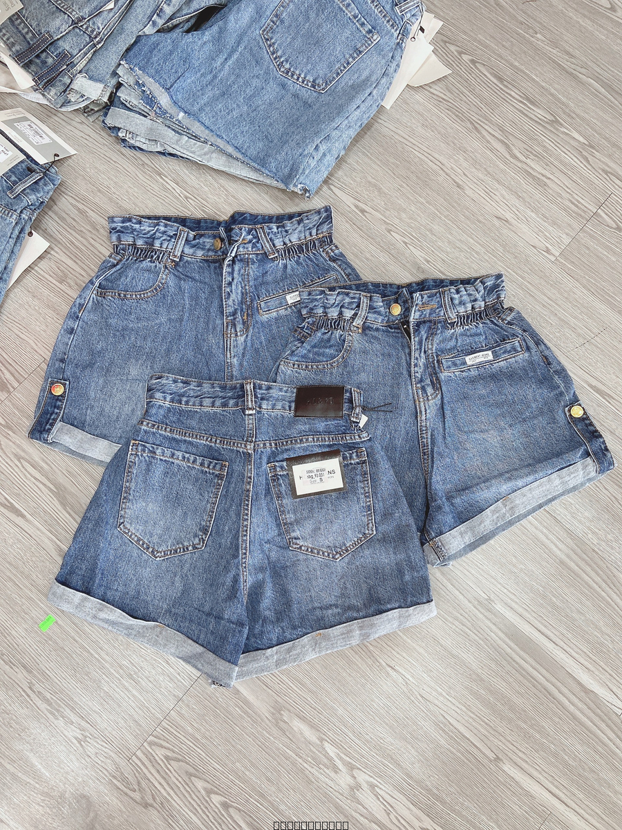 Hassy | Quần short jean lật lai chun eo tag da trắng 031 HS | Hassy.vn - Thời trang nữ hot trend