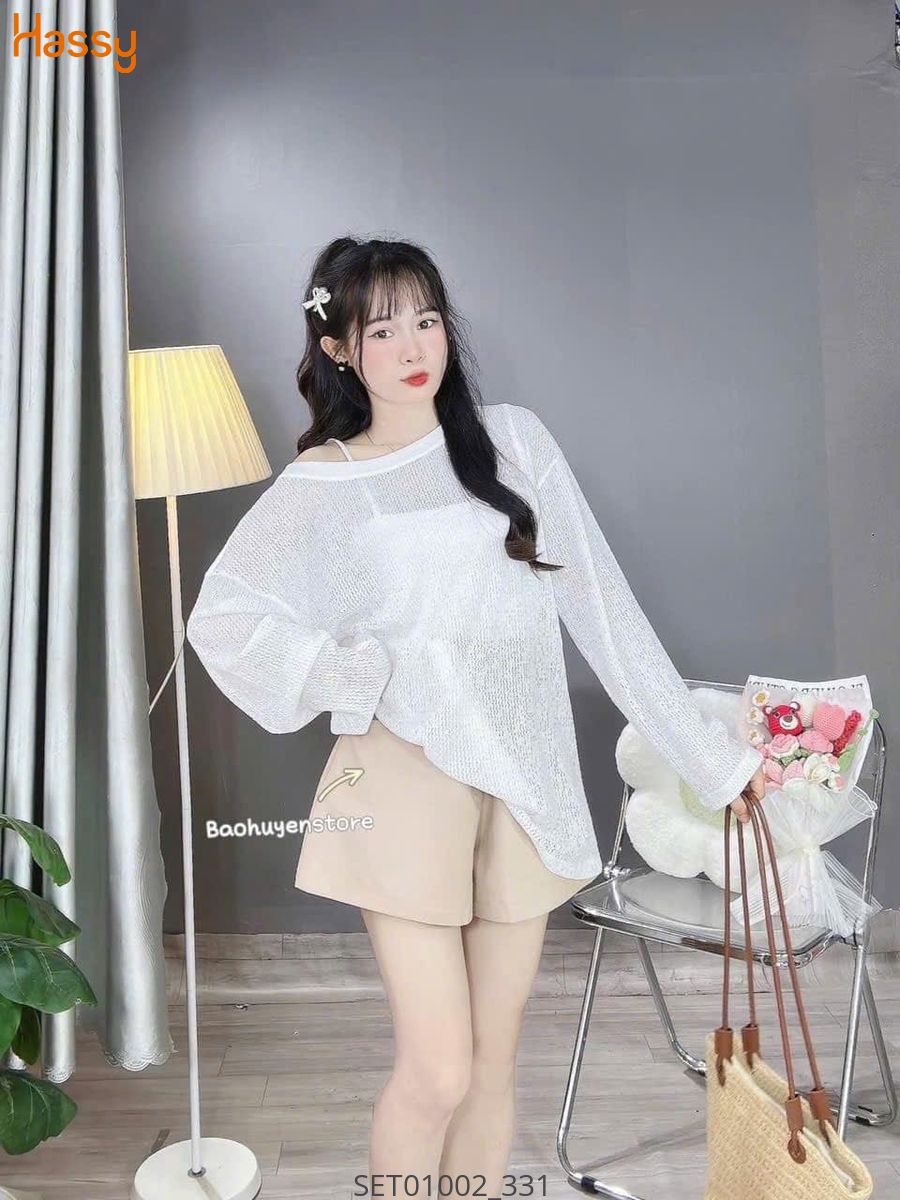 Hassy | Set áo trắng ren lỗ TD crop 2s trắng short kaki nude (35) | Hassy.vn - Thời trang nữ hot trend